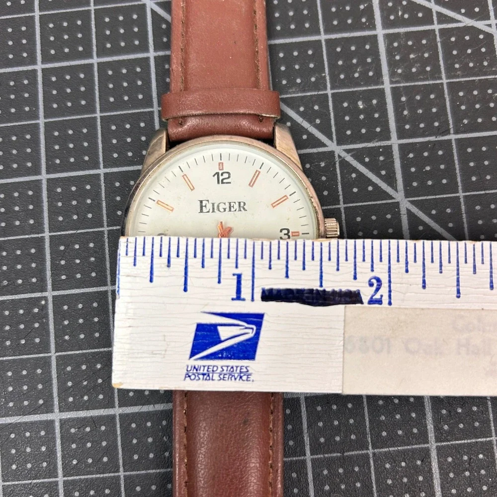 Eiger Speed Edition Men's Analog Wristwatch Brown Leather‎ Strap Silver Tone